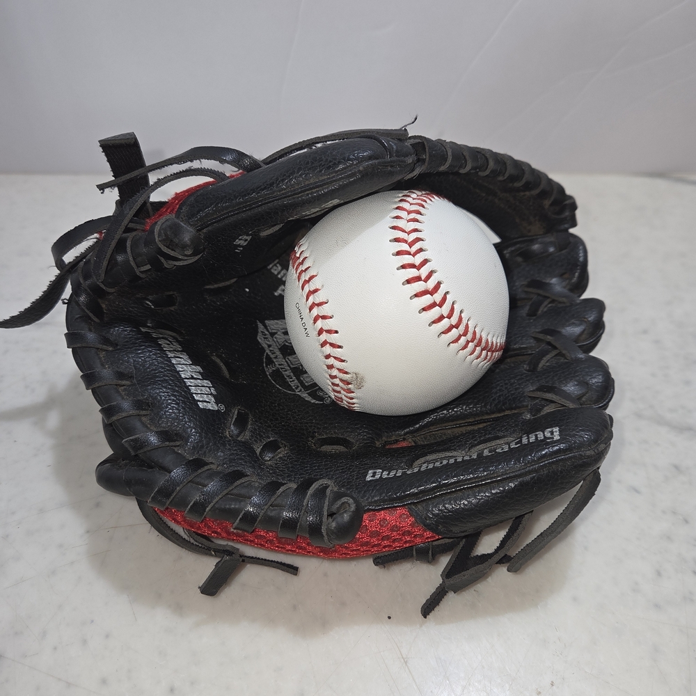 Right Hand Throw Franklin Youth Black and Red Baseball Glove with Ball -